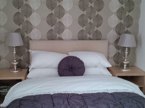 The Crown And Cushion Hotel Windsor Luaran gambar
